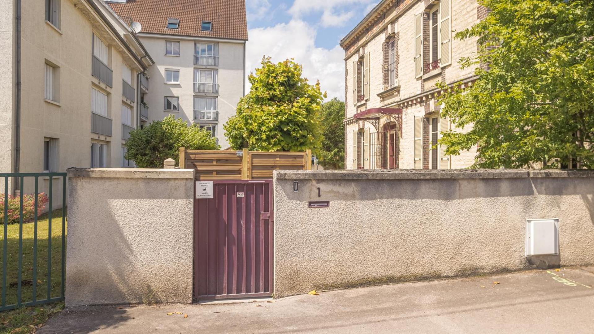 Bonappart 1 - Charme Napoleonien & Confort Troyes Eksteriør billede